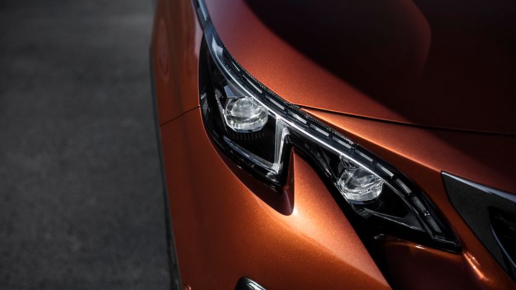 PEUGEOT præsenterer den nye 3008 – en avanceret SUV