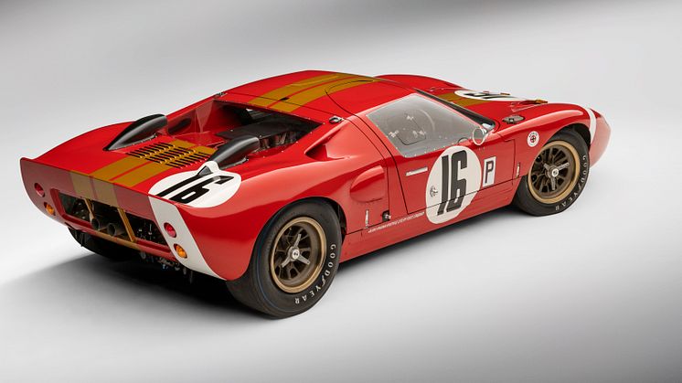 2022 Ford GT Alan Mann Heritage Edition_02