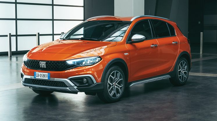 Fiat Tipo Cross. Bilen er vist med ekstraudstyr.