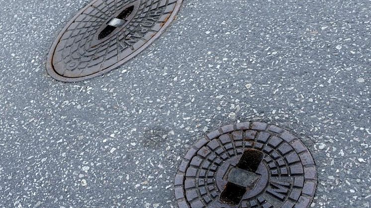 Energie und Wasser Wahlstedt/Bad Segeberg wartet Schieber und Hydranten in Teilen ihres Versorgungsgebiets in Bad Segeberg