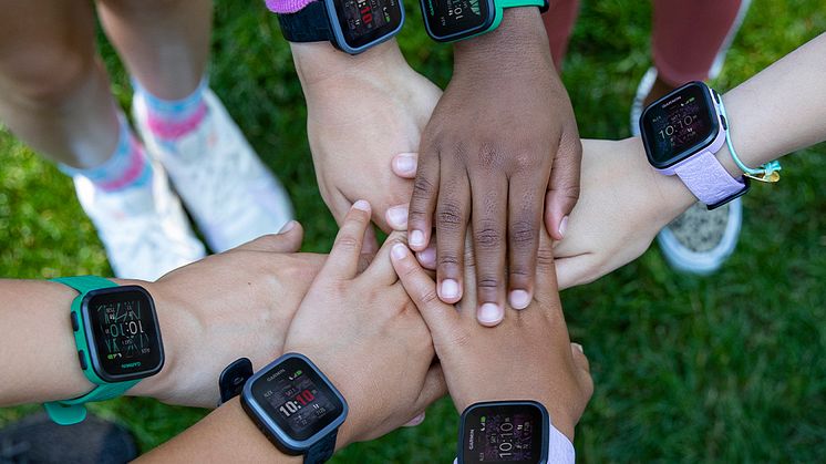Garmin Bounce, hands