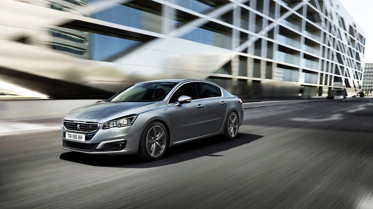 Sverigepremiär för sportigt eleganta Peugeot 508