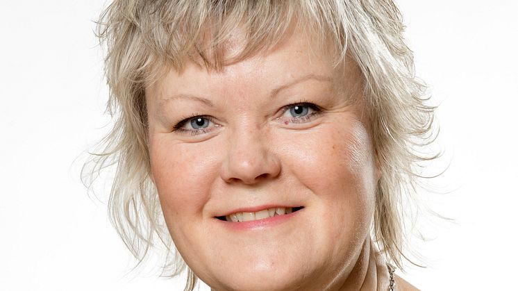 Nina Höijer (S), regionråd Region Örebro län och en av de sammankallande i styrgruppen för Mälardalsrådets En Bättre Sits-samarbete. Foto: Region Örebro län.