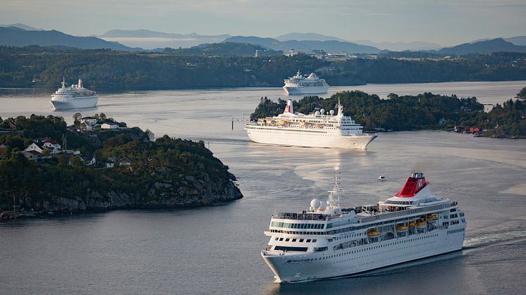 Don’t be an April Fool! Book a new Fred. Olsen cruise in 2017/18 and get an unbelievable 50% saving on a Q4 cruise in 2016! 