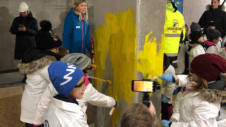 Barnen satte färg på BRF Fjädermoln