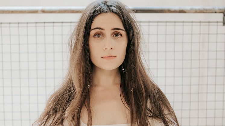 NYTT ALBUM. Äntligen släpper dodie sitt debutalbum "Build A Problem"