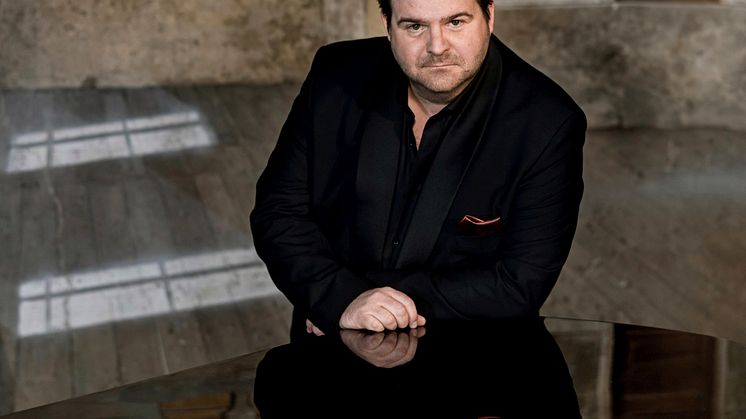 Michael Weinius, tenor