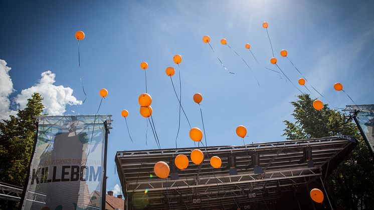 Ballongsläpp på Killebom foto: Pär Johansson 