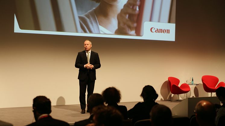 Canon presenterade branschtrender och utmaningar på ”Publishing and Book Printing days” 