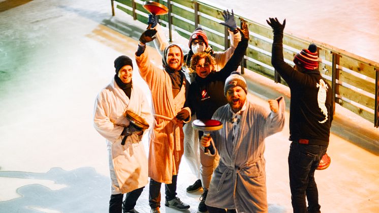 Der Spaß beim Stadtwerke Eisfestival und dem Batterie24 Eisstock-Masters war den Teilnehmer*innen deutlich anzusehen.