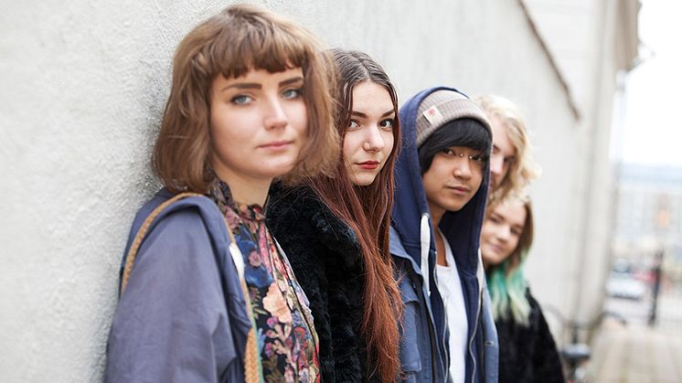 ME-WE utbildning och verktyg för att leda gruppträffar för unga omsorgsgivare. Foto: Smålandsbilder
