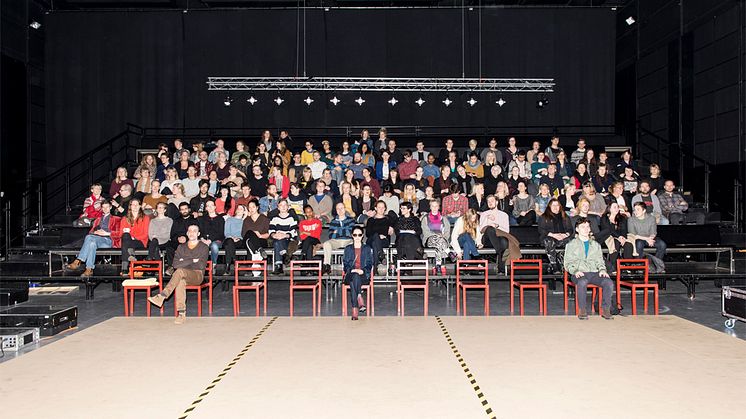Backa Teater gästspelar på utsålt Dramaten