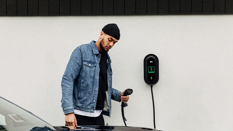 DEFA og EFUEL inngår nordisk distribusjonsavtale: ”Kunder vil sette pris på utvalget av innovative ladestasjoner”
