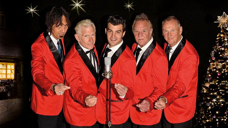 Det legendariska svenska rock'n'roll-bandet The Boppers har nu släppt nya julsingeln "The Lights of Christmas Day". Det är en finstämd och samtidigt mäktig julballad med löfte om att vara en emotionell och minnesvärd tillägg till julens musikrepertoa