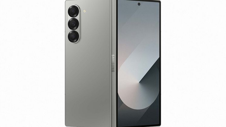 002-galaxy-zfold6-silvershadow-openback115.jpg
