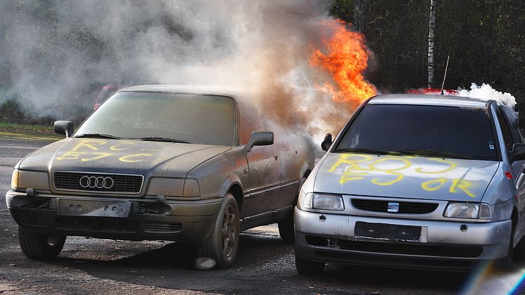 Brandbegränsning mellan fordon med Housegards AVD