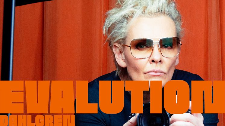 omslag till albumet EVALUTION