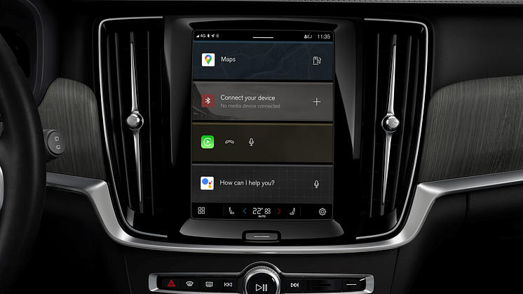 Volvo_V90_-_Hang_up_on_centre_display_with_Apple_CarPlay
