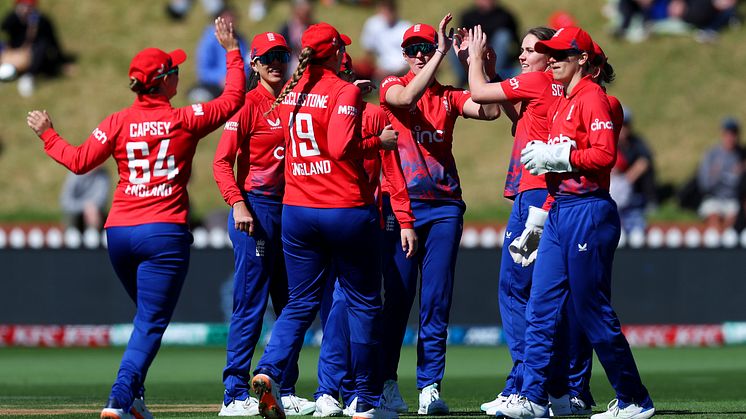 England Women sign off IT20 series with victory over New Zealand