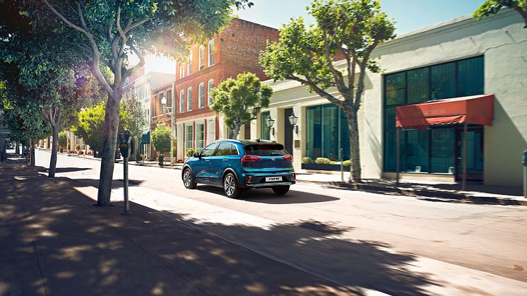 kia_pressrelease_2019_PRESS-HIGHRES_HEV-rear