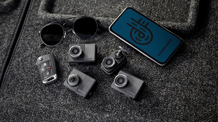 Yhteysominaisuuksilla varustetut Garmin-autokamerat  auttavat pysymään valppaana