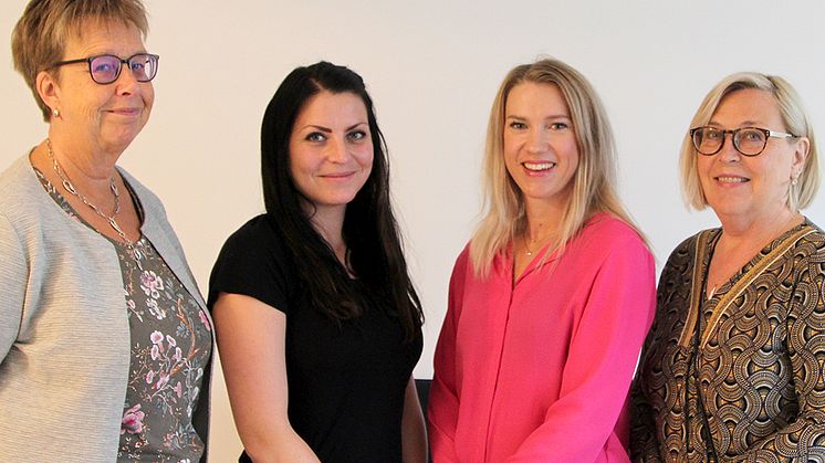 Gunilla Granqvist, Sandra Bäckström, Maria Lundgren och Birgitta Perman gör skillnad för personer med neuropsykiatrisk funktionsnedsättning eller psykossjukdom.  Foto: Helene Markström