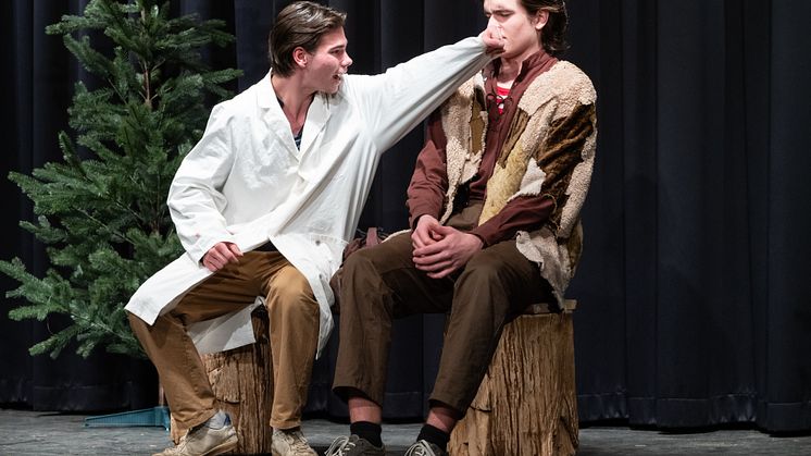 Jack (Kjell Blase) und Morton (Jakob van der Lip) sind einem Geheimnis auf der Spur.