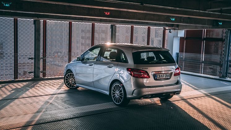Mercedes-Benz B 200
