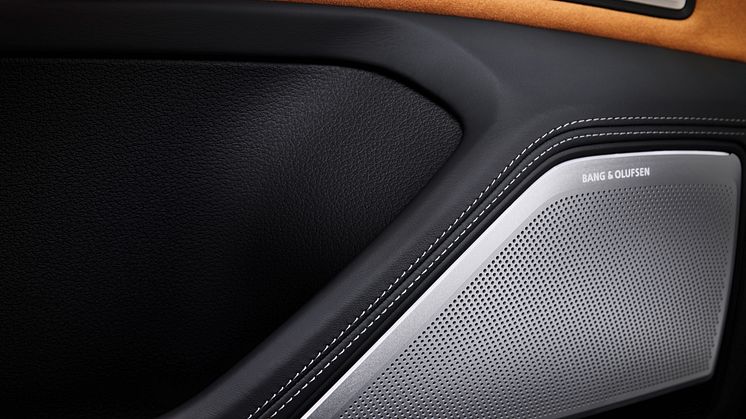 Audi A8 med Bang & Olufsen 3D højtalere