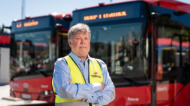 Forbundsleder Jim Klungnes etterlyser bedre satsing på buss i hele landet i ny NTP