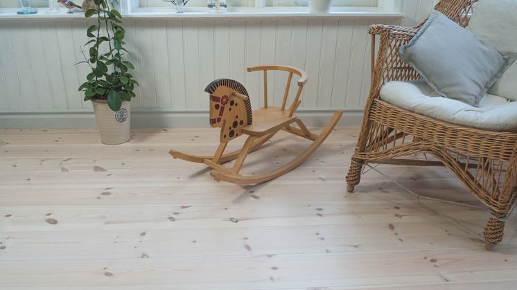 Gammeldags Trälut Vit + Gammeldags Träsåpa Vit