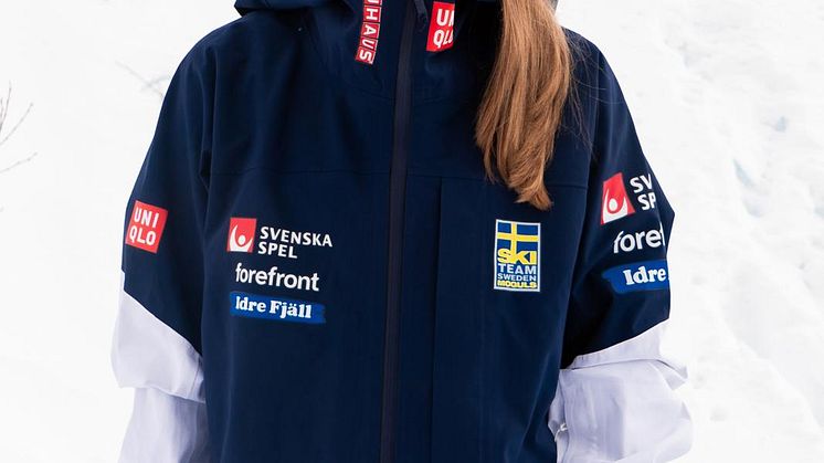 Nova Nilsson.jpg
