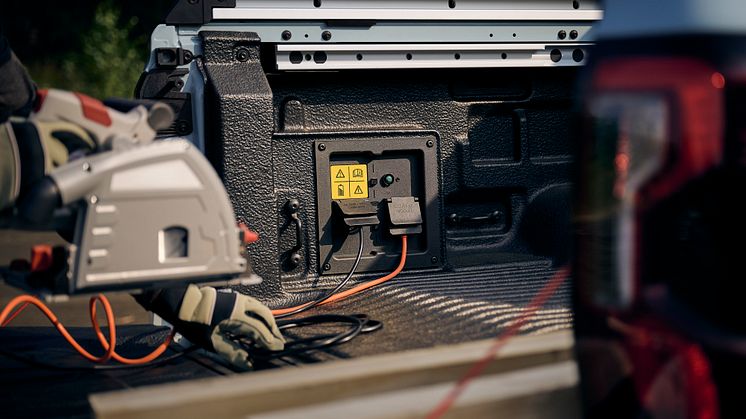 FORD_2024_RANGER_PHEV_12.jpg