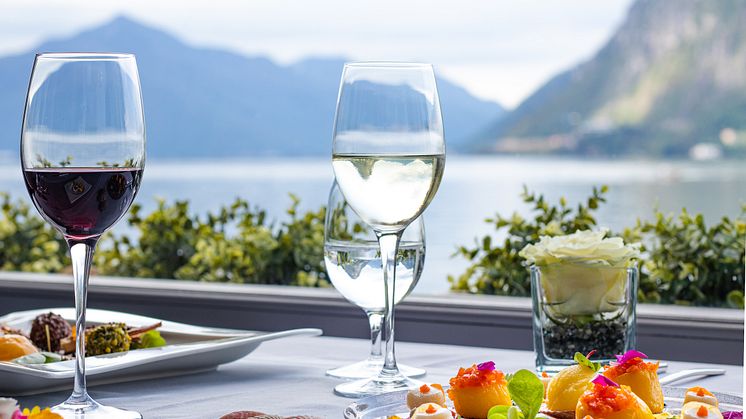 Restaurant "Galleria Arté al Lago" in Lugano, Tessin (c) Grand Hotel Villa Castagnola, Foto Liliana Lafranchi