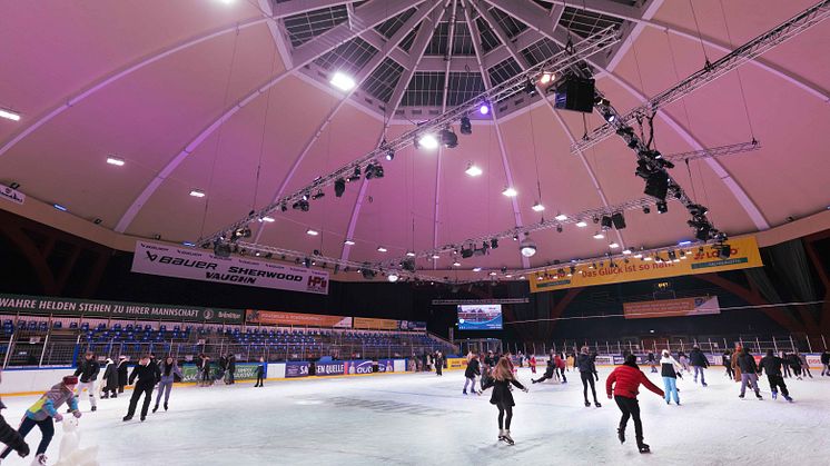 Öffentliches Eislaufen im Eiszirkus Leipzig - Foto: Stadthafen Leipzig GmbH