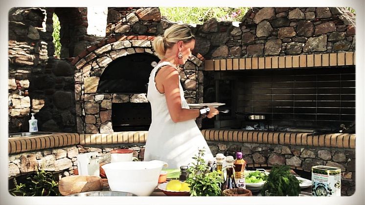 Matlagning med Fontana: Victoria Riis (Caesarsallad med Saganaki)