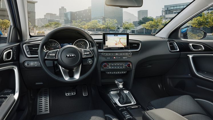 Kia_Ceed_shot_b04