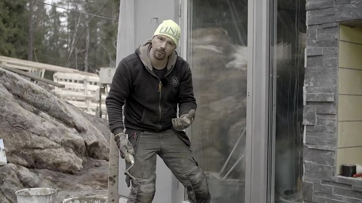 Björn Bygger Bo, attefall – Avsnitt 2 Putsat och klart