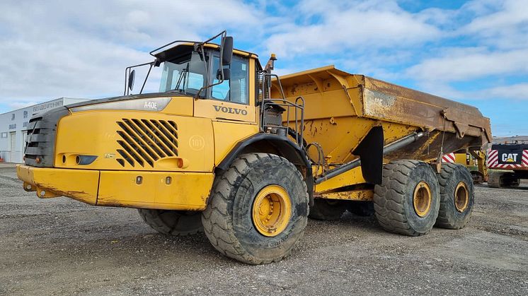 3 VOLVO A 40 E Articulated Dumptruck