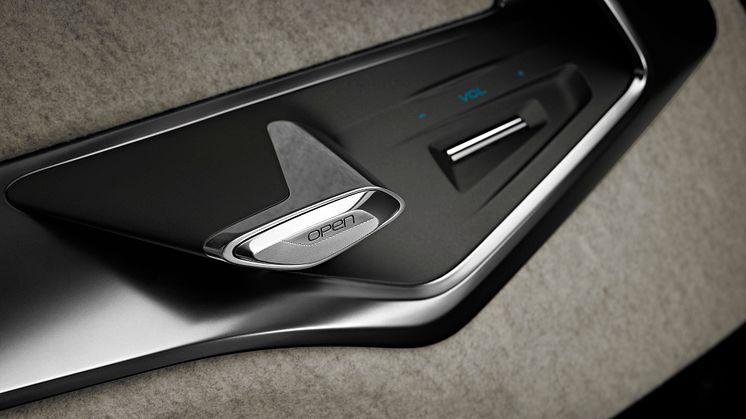 Onyx – djärva materialval, hybridteknik och superbilsprestanda