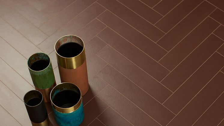Bjoorn Woodfiber Opaque Bordeaux