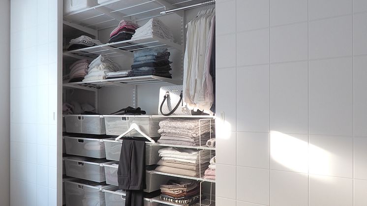 Elfa Norge - Garderobe med skyvedør Linear - Mayaslillehjem - 7
