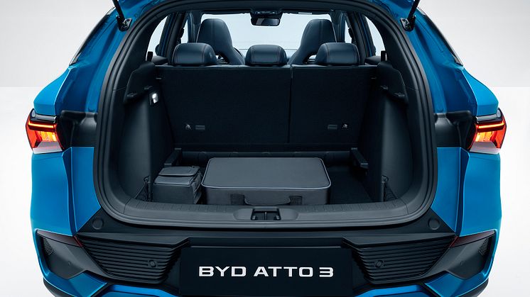 Blue interior 16