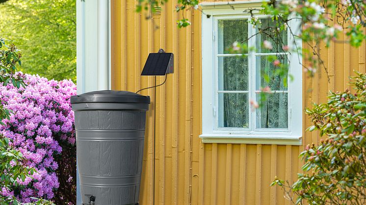 7-solcell-bevattning-ecoaqua-vattentunna