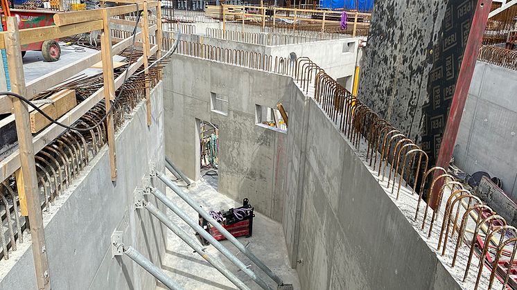 Halfens ankarskenor används i ny evakueringsbyggnad på Östra Sjukhuset Göteborg