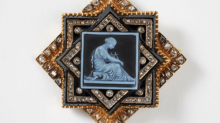 Skuren kamé i svart sardonyx, 1800-tal