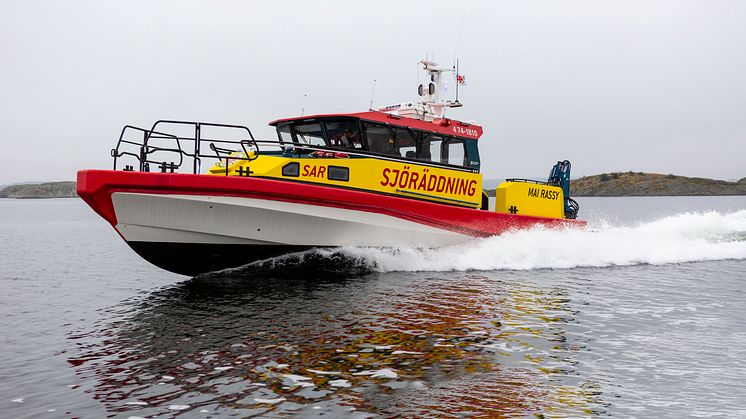 En ny räddningenhet likt denna namnges i Bua hamn. Namnet på den nya enheten blir känt vid namngivningen. 