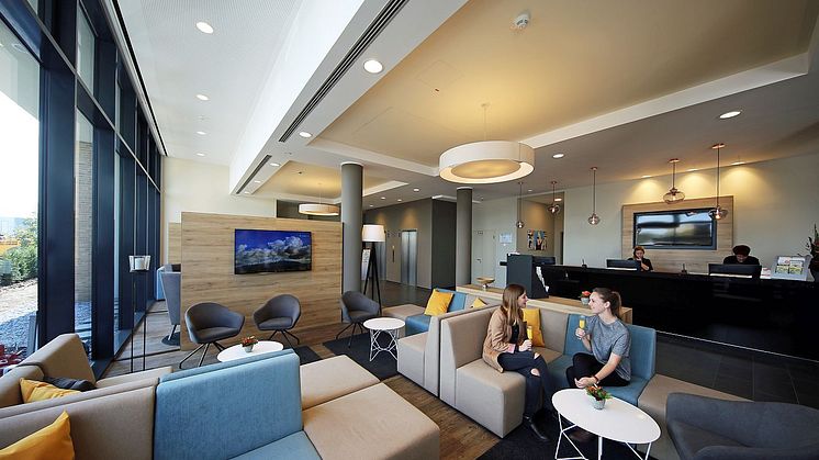 Lounge des neuen LOGINN by Achat