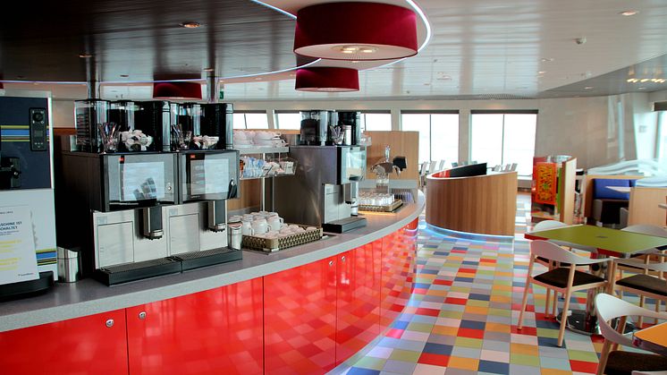 Das Restaurant an Bord von Scandlines' neuer Hybridfähre "Berlin"