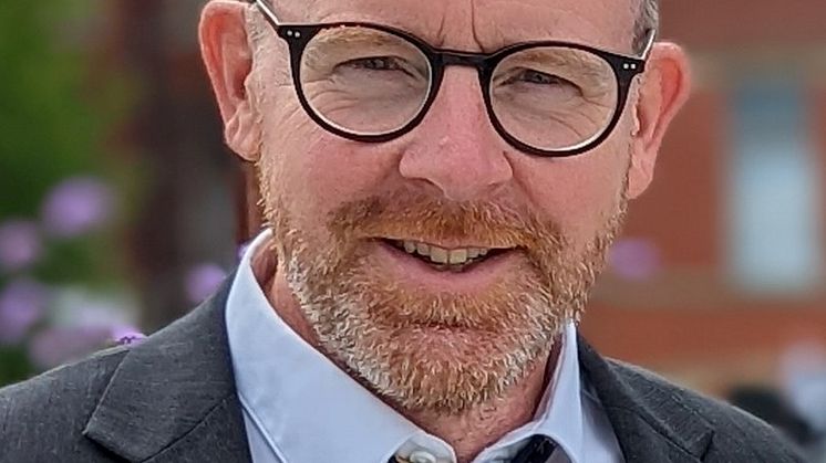 Prof. Dr. Dominic Watt